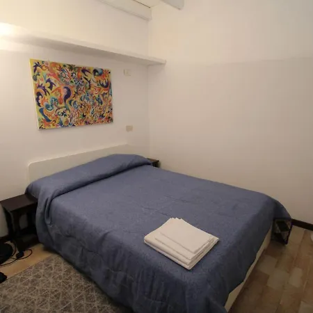Locazione Turistica Hermitage-5 Porto Valtravaglia