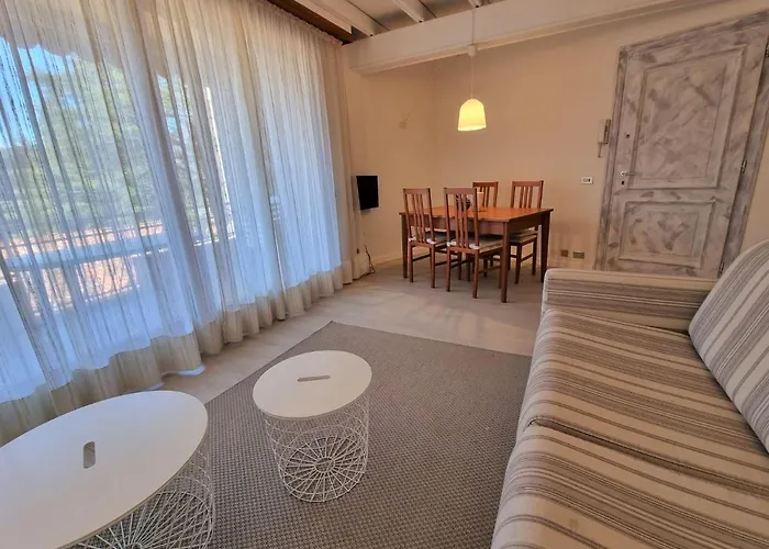 Hermitage-5 By Interhome Διαμέρισμα Porto Valtravaglia