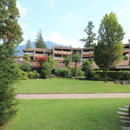 Daire Hermitage-5 By Interhome Porto Valtravaglia